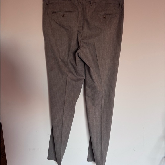 Banana Republic Herringbone Pants - Picture 3 of 4